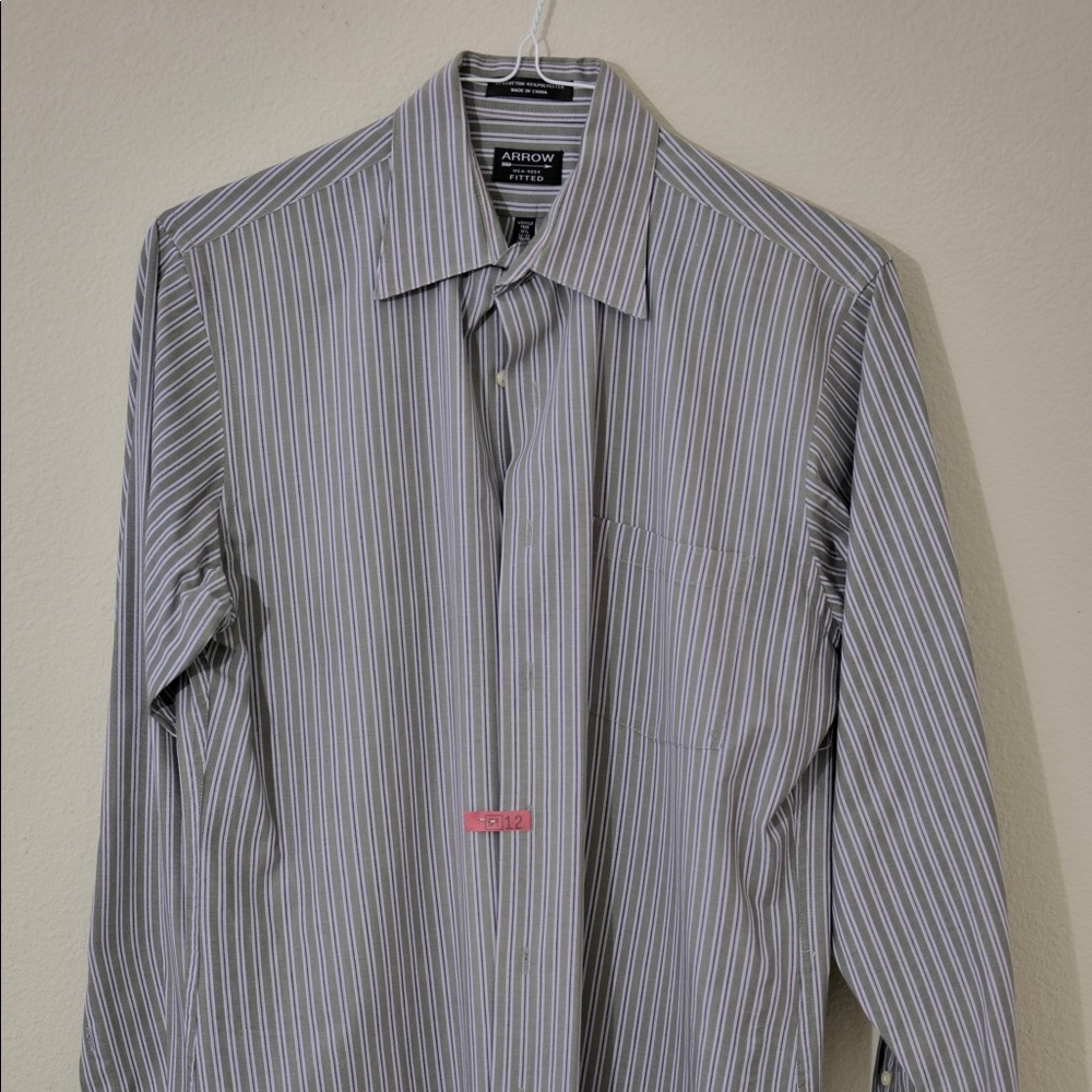 ARROW MENS FITTED DRESS SHIRT -15 1/2 -32/33 -Medium